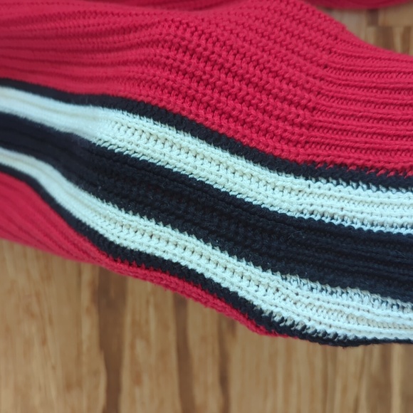 Bright red v-neck cotton/acrylic sweater. Not new but in great condition. - Picture 7 of 10